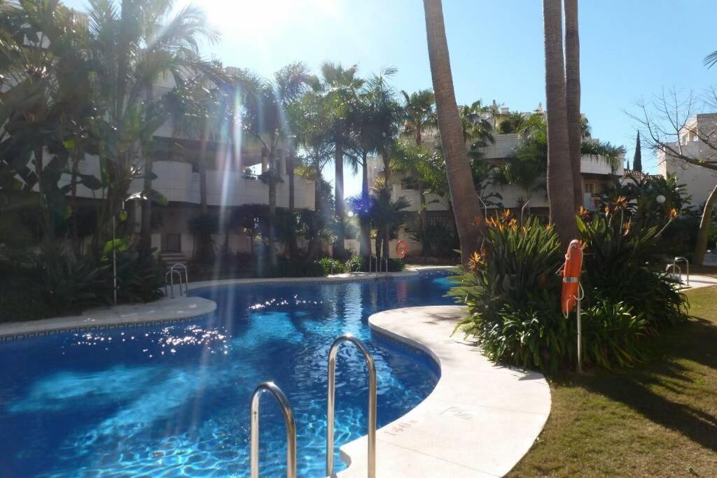 Fuente Aloha Apartment Marbella Exterior foto